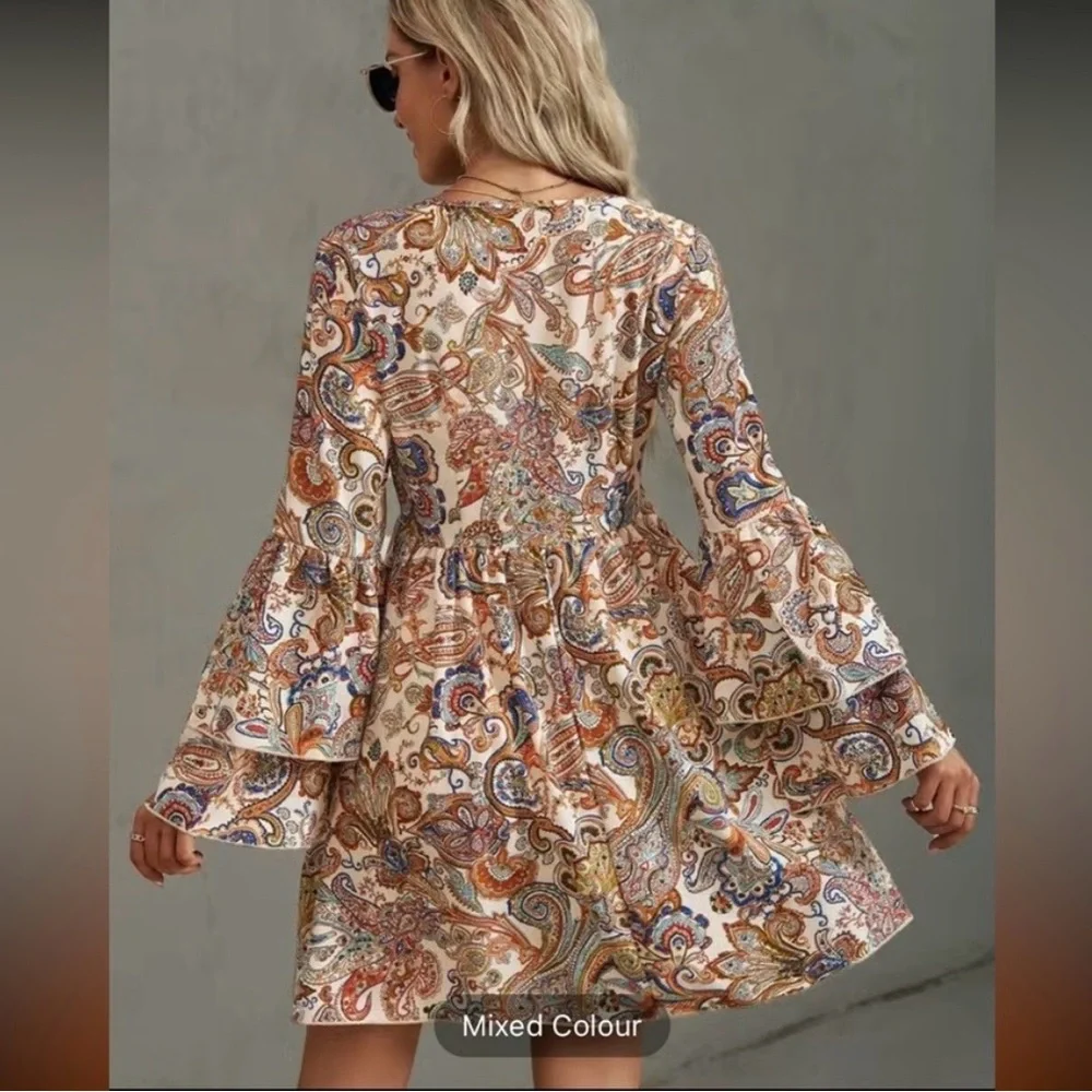 Boho Paisley V-Neck Mini Dress in Mixed Colors - Picture 3 of 3